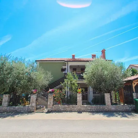 Apartment Zelena Oaza *